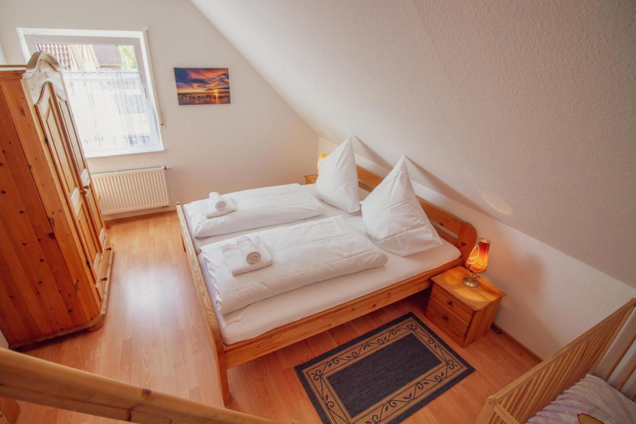 Apartmán Haus Leuchtturm - Ebbe Krummhörn Exteriér fotografie